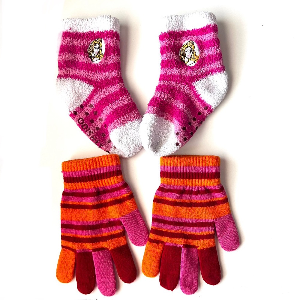 Vibrant Pink and Orange Kids Girl Disney Princess Socks & Gloves Set
